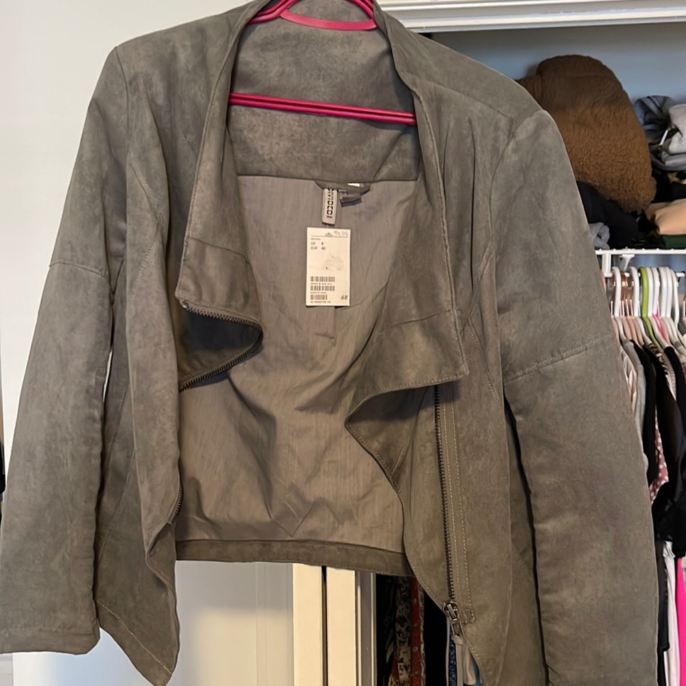 Selling this suede jacket from H&M. Tags still on and never worn.